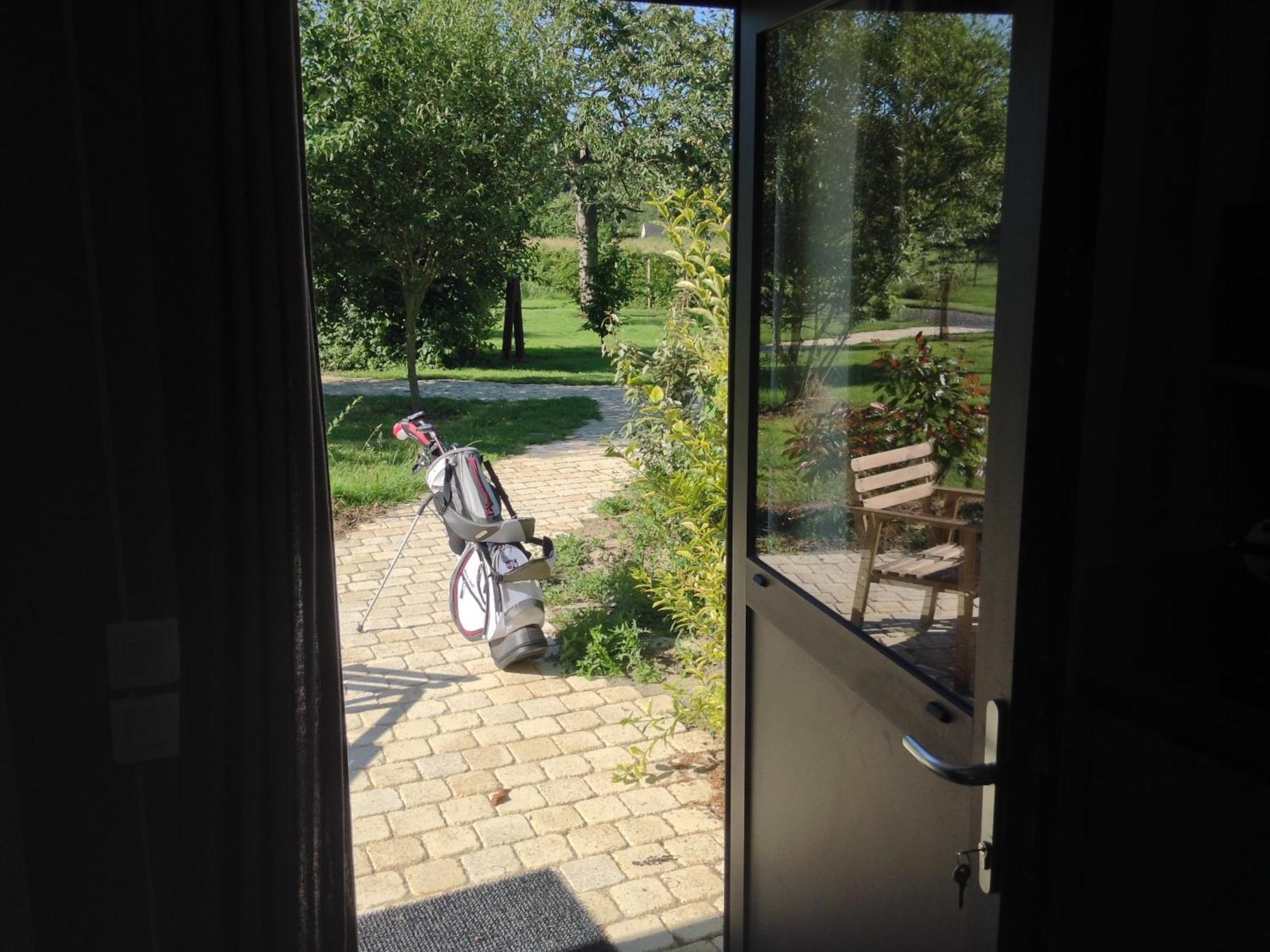 Bed and Breakfast Domaine Du Lieu Des Brocs - Country Club Brucourt Habitación foto